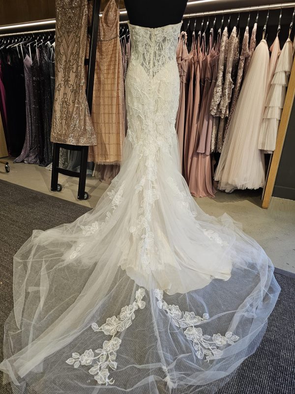 BELOVED by CASABLANCA | 0003